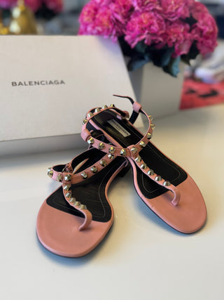 Studded T-Bar Nappa Leather Thong Sandals Rose Ballerine | EU 36.5