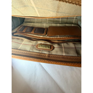 Heritage Cognac Leather Wristlet | Authenticated Vintage Pre-1999