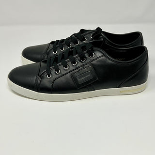 Logo Plaque Leather Low-Top Sneakers Black | US 9