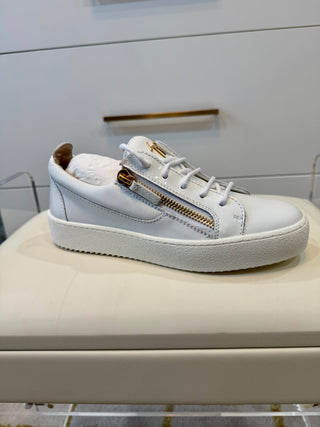 Gail White Leather Zip Sneakers Gold Hardware | EU 39