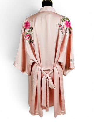 Shanghai 2017 Fashion Show Embroidered Satin Kimono Robe Blush Pink | M/L