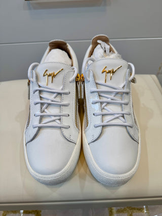 Gail White Leather Zip Sneakers Gold Hardware | EU 39