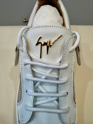 Gail White Leather Zip Sneakers Gold Hardware | EU 39